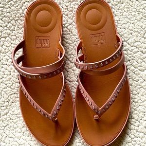 Fiflop size 10 sandals